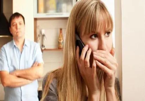 厦门婚外情调查取证：老婆怀了别人的孩子怎么办还偷偷联系