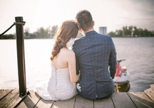 厦门出轨取证：离婚判决书要多久生效